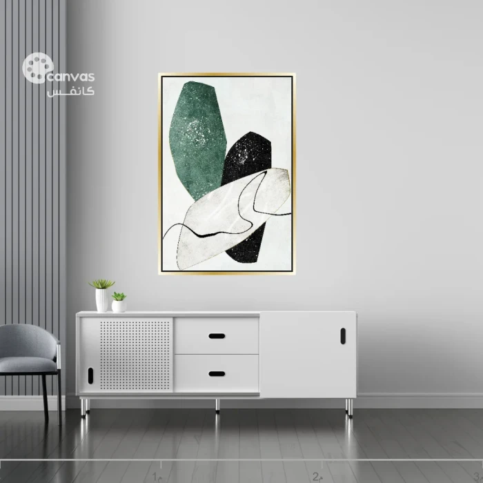 عمل فني تجريدي بأشكال هندسية متنوعة