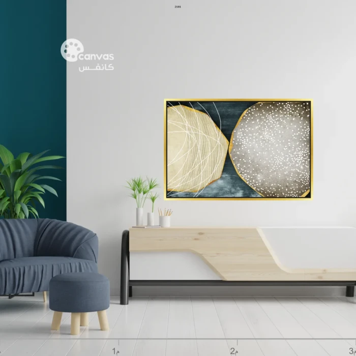 لوحة تجريدية بألوان هادئة وعناصر هندسية